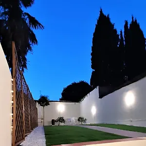 movie-star-apartment-with-garden.it-tuscanyhotel.com/