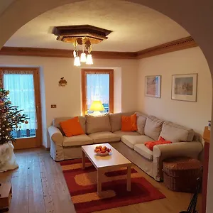 casa-lucia-candide.hotelinveneto.com/