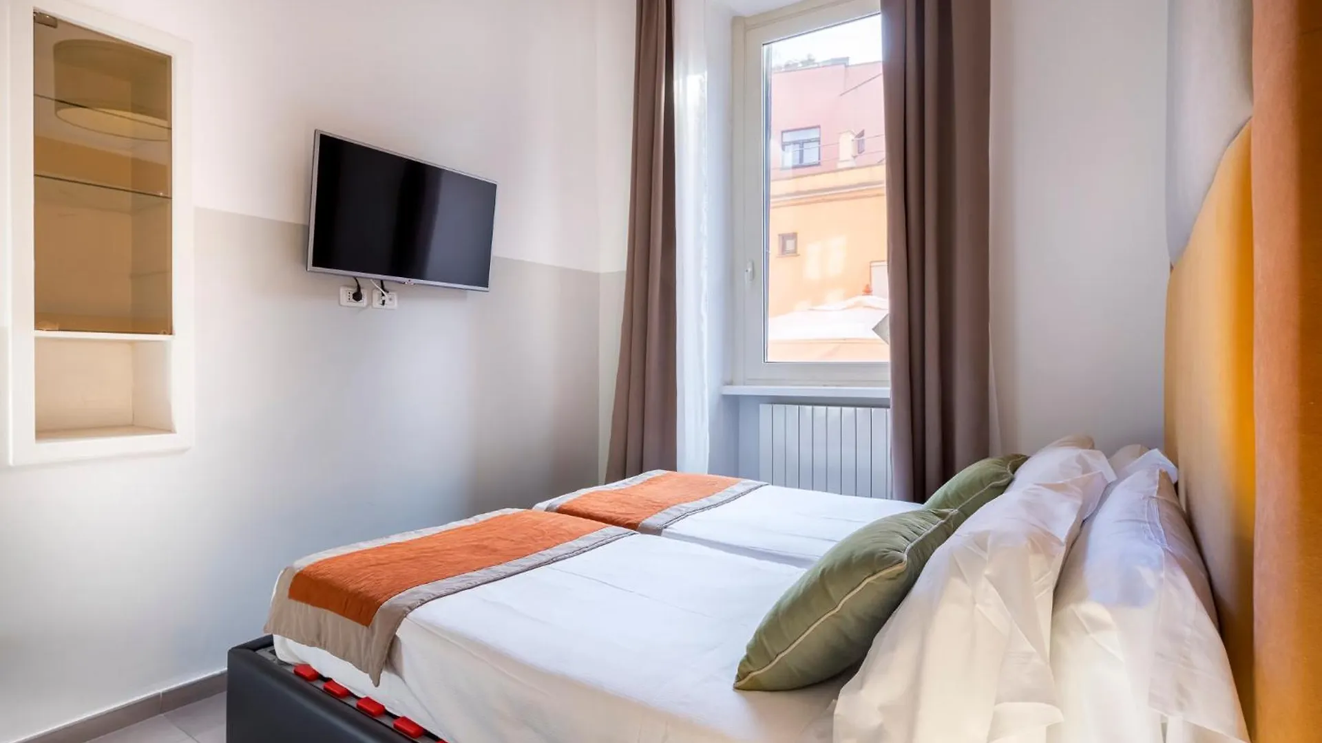 Ht Residence Maximus Рим